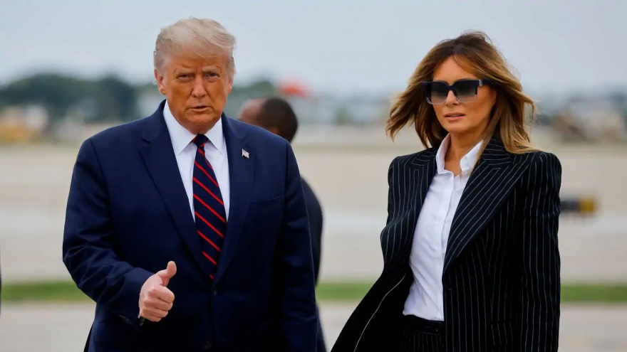 Tổng thống Trump và đệ nhất phu nhân Melania dương tính với virus SARS-CoV-2